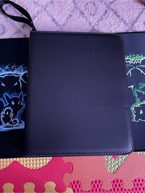 Sturdy Binder for trading cards